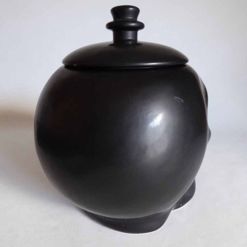 NEW GOTHIC HALLOWEEN BLACK SKULL CERAMIC LIDDED COOKIE JAR & CANISTERS SET - Picture 4 of 14